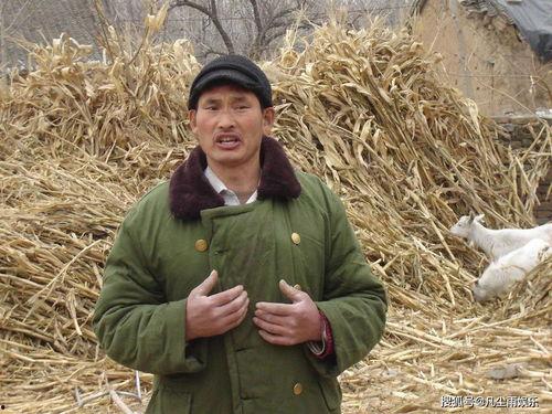 大衣哥女儿爆料了吗视频,揭秘家庭背后故事 第2张 大衣哥女儿爆料了吗视频,揭秘家庭背后故事 第2张